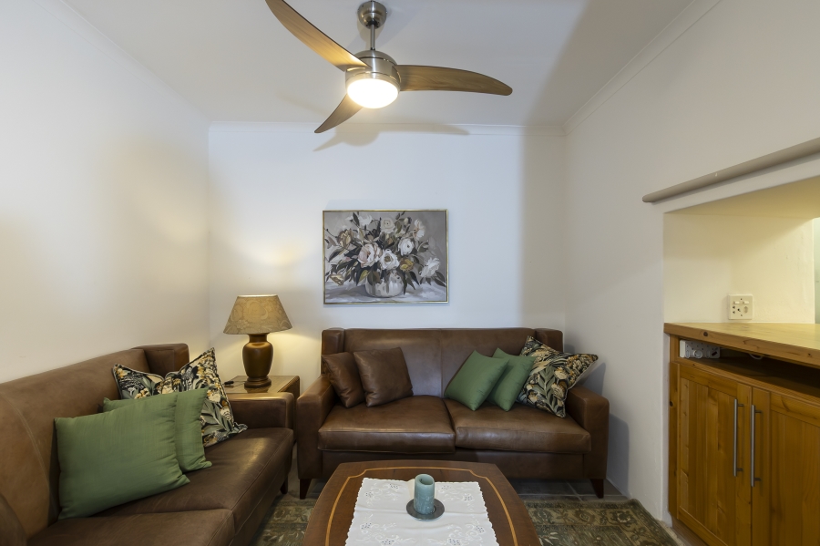6 Bedroom Property for Sale in Gordons Bay Village Western Cape